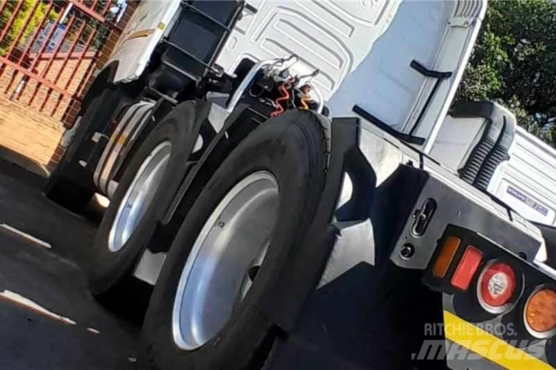 Volvo FMX 440 Autre camion