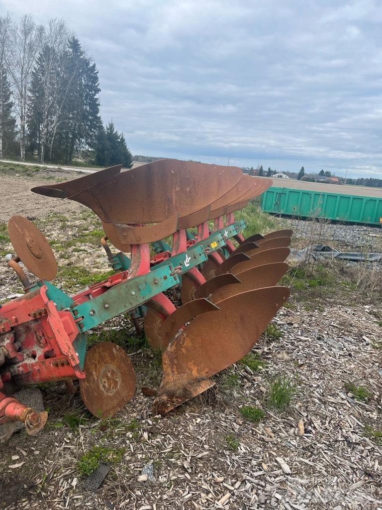 Kverneland Es 95 Charrue réversible