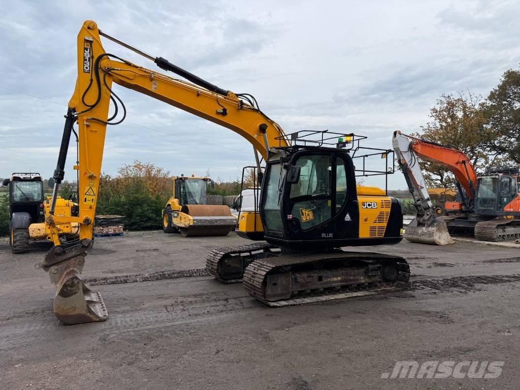 JCB JS 130 LC Pelle sur chenilles