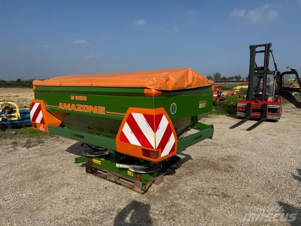Amazone ZA-M 1500 Semoir à engrais