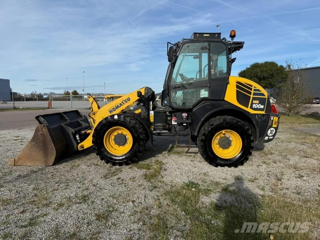 Komatsu WA100 M-7 Chargeuse sur pneus