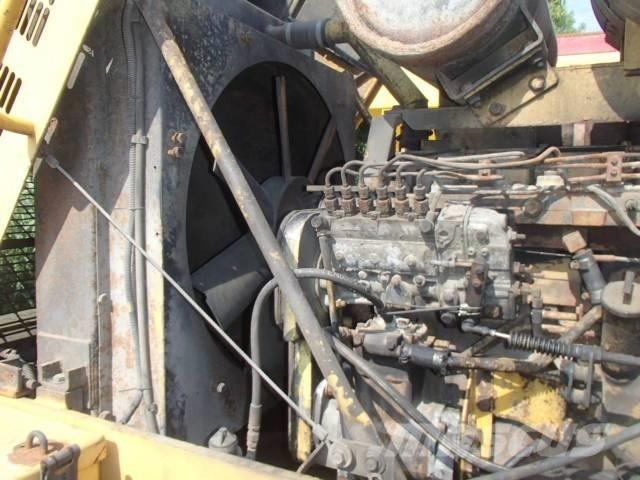 Komatsu WA 380-1L Chargeuse sur pneus