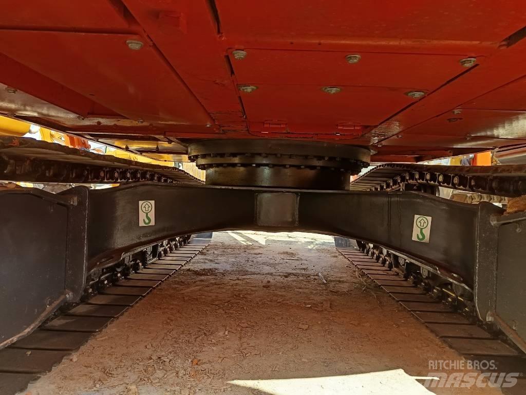 Doosan DX 150 LC Pelle sur chenilles