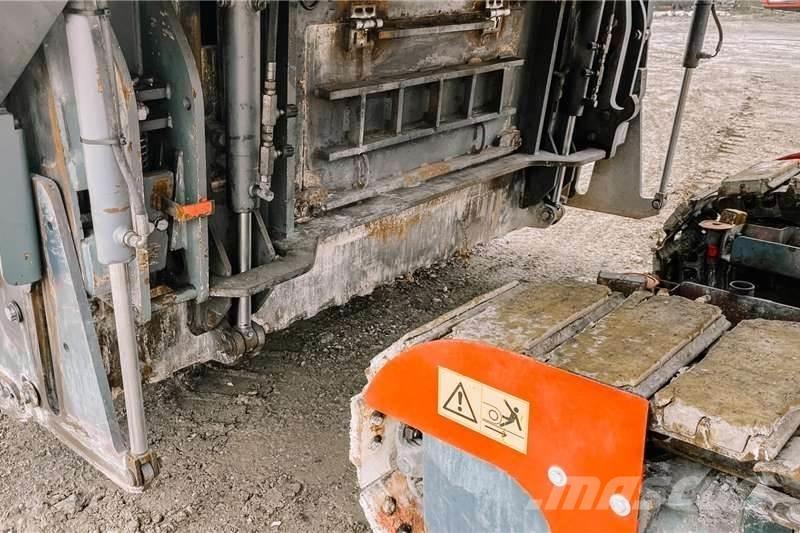 Wirtgen W220 Autre camion