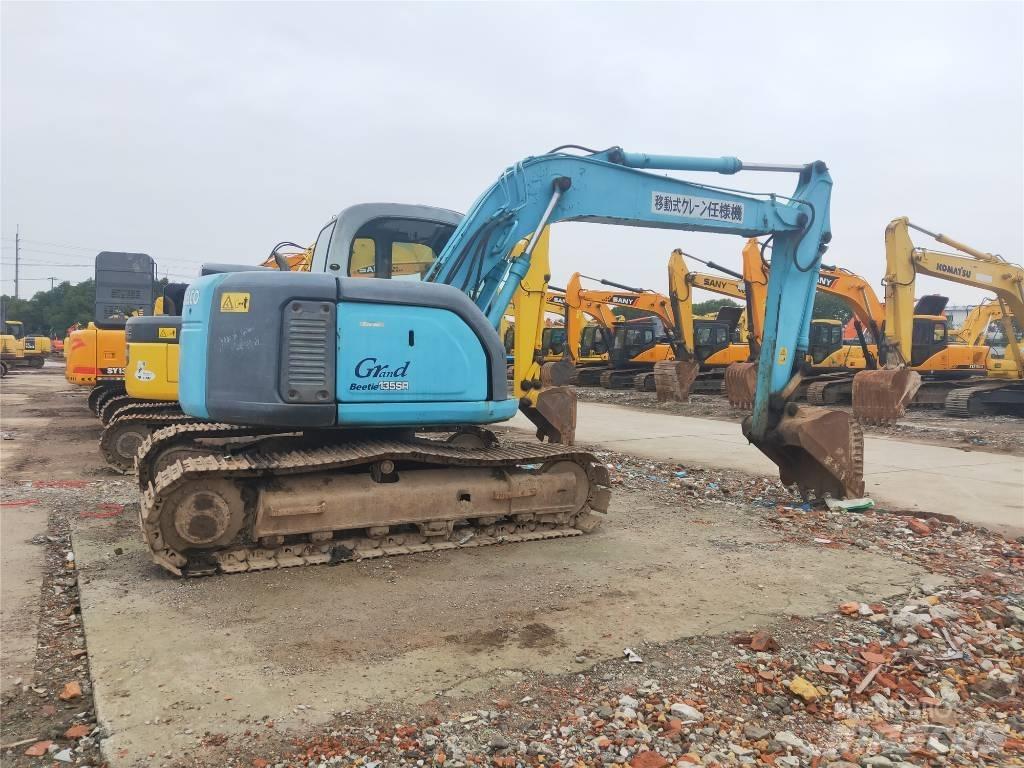 Kobelco SK 135 SR Pelle sur chenilles