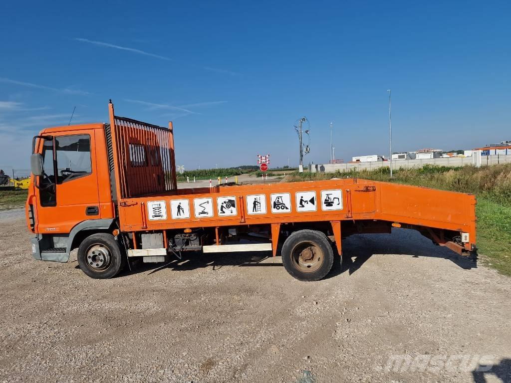 Iveco Eurocargo Camion plateau