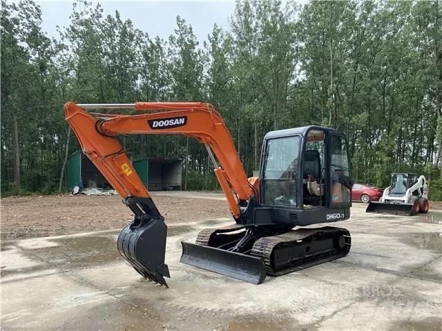 Doosan DH 60-7 Mini pelle < 7t