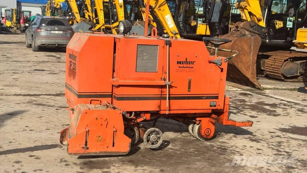 Weber SF253 Tronçonneuse pour route