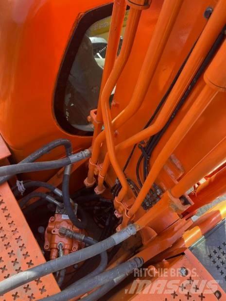Doosan DX225LC-9C Pelle sur chenilles