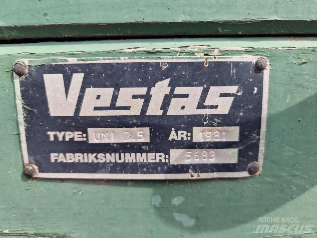 Vestas Uni 3.5 Epandeur de fumier