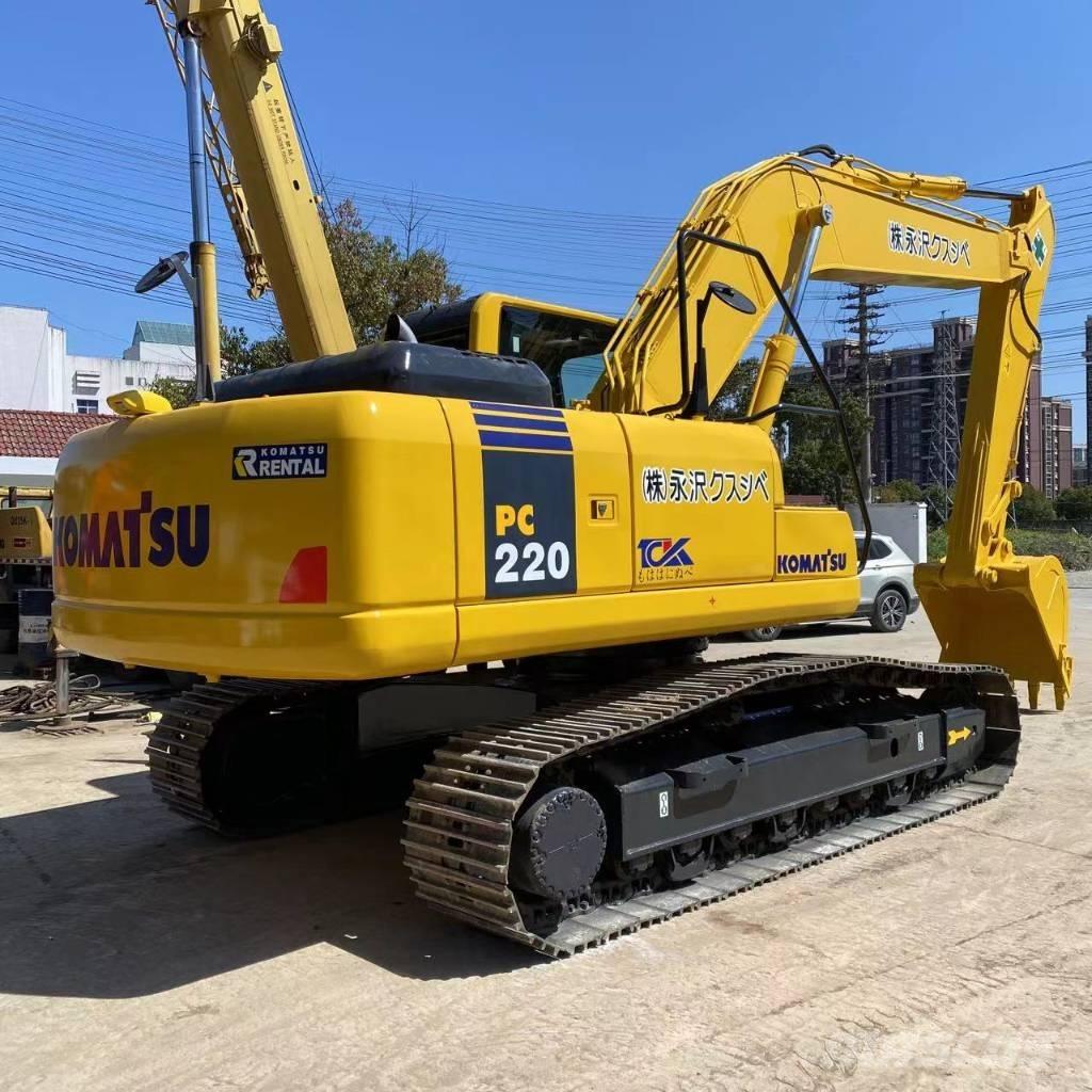 Komatsu PC 220 Pelle sur chenilles