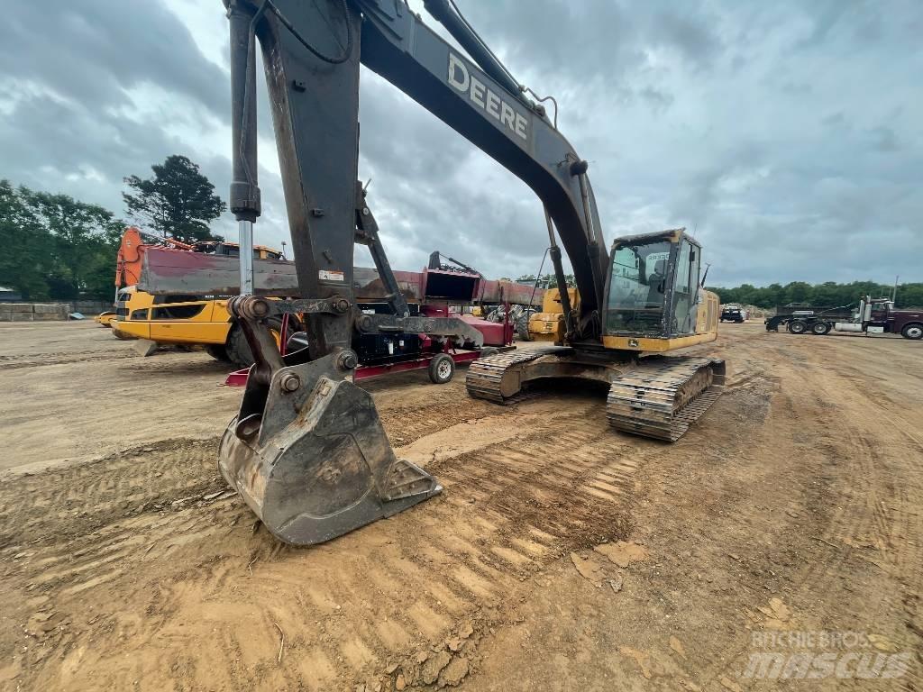 DEERE 250G LC Pelle sur chenilles