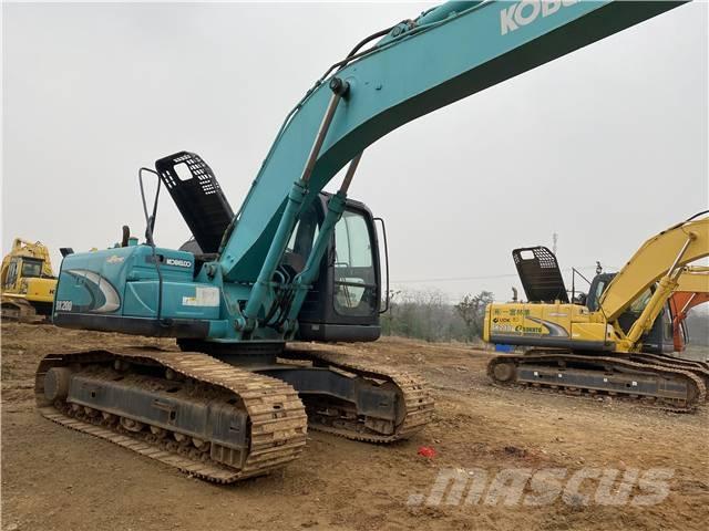 Kobelco SK 200 Pelle sur chenilles