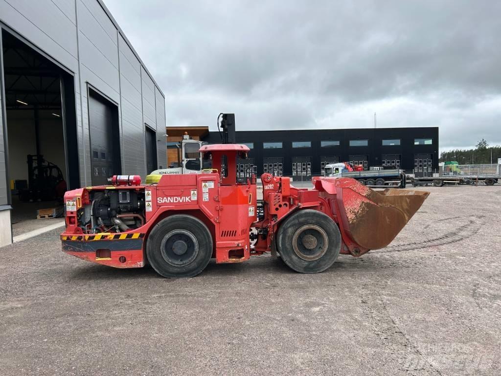 Sandvik Toro LH202 Chargeuses pour exploitations minières souterraines