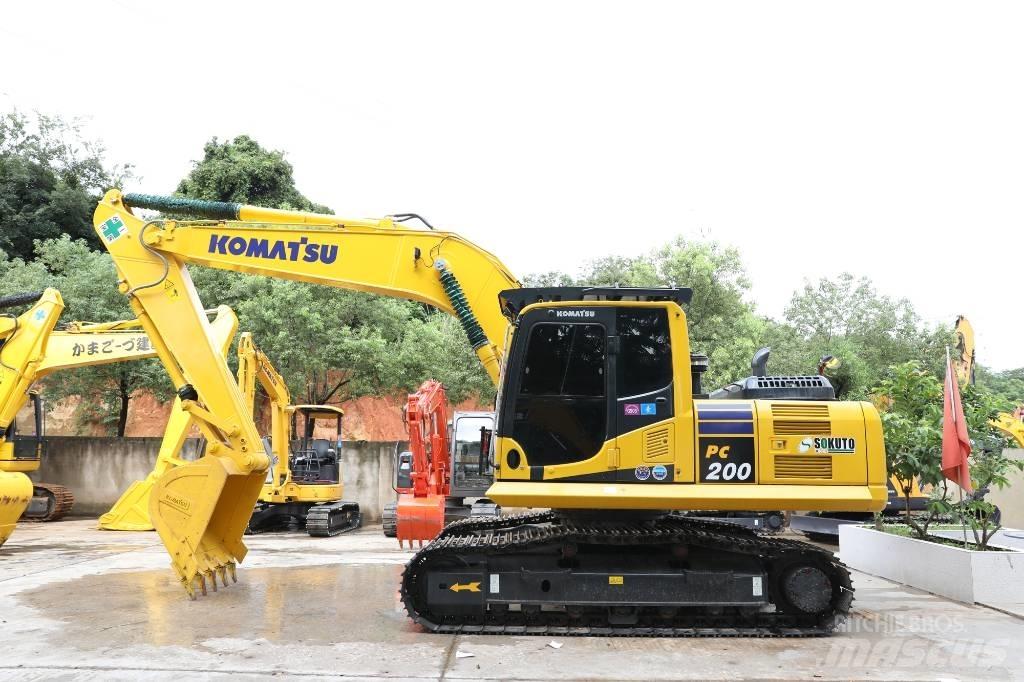 Komatsu PC 200-8 Mini pelle < 7t