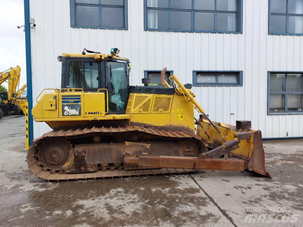 Komatsu D65PX-18 Bouteurs sur chenilles