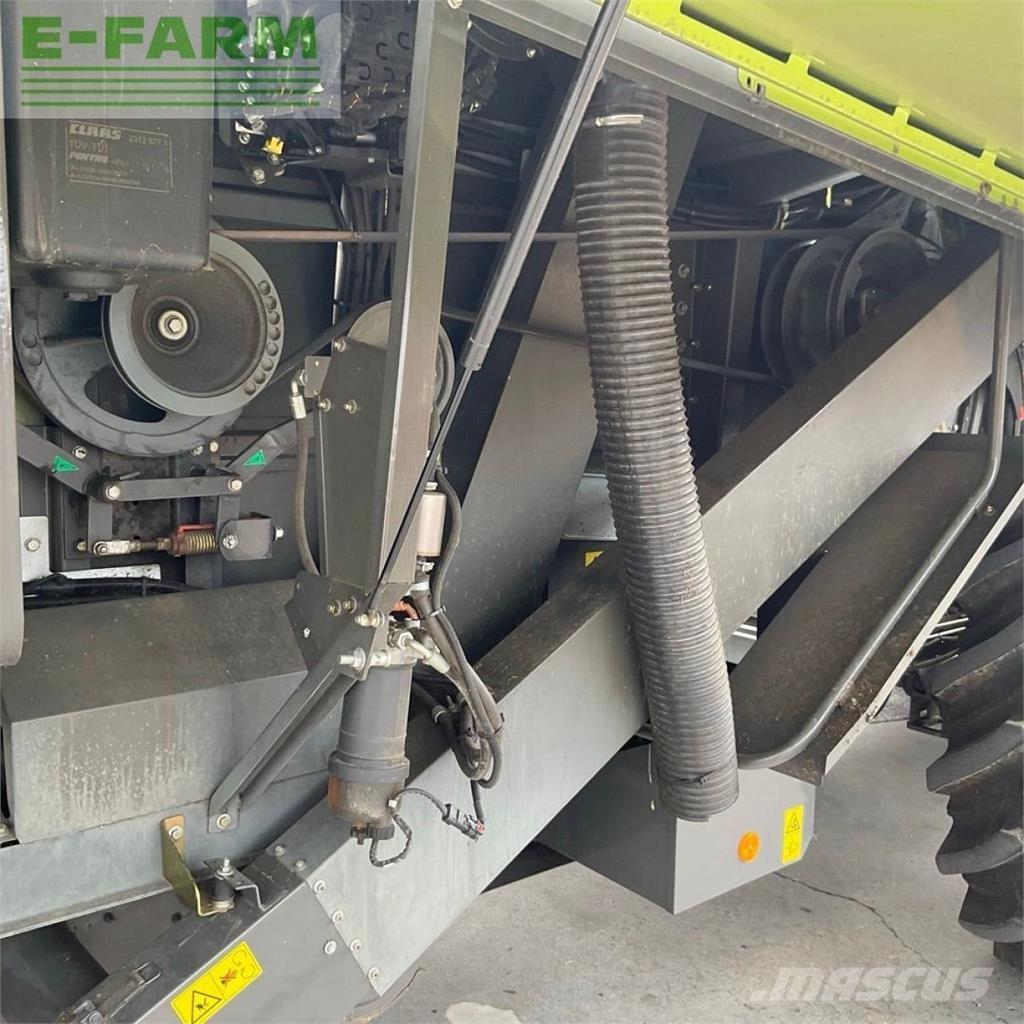 CLAAS AVERO 240 Moissonneuse batteuse