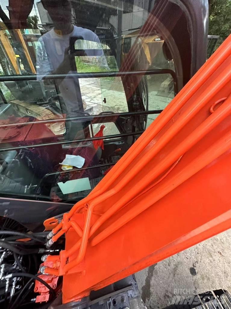 Hitachi ZX 70 Pelle sur chenilles