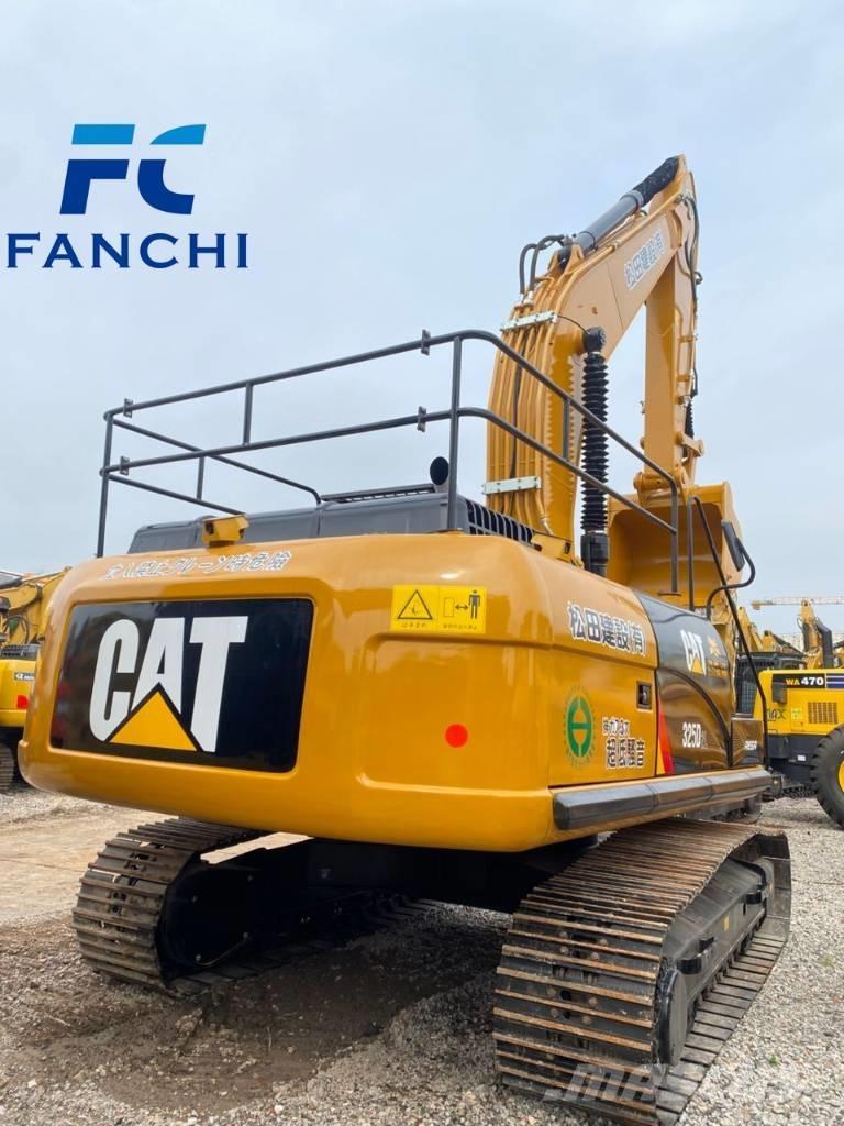 CAT 325D2L Pelle sur chenilles
