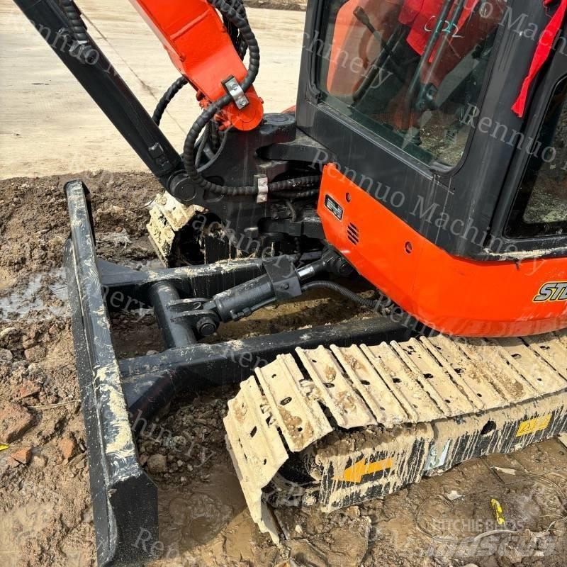 Kubota U 30 Mini pelle < 7t
