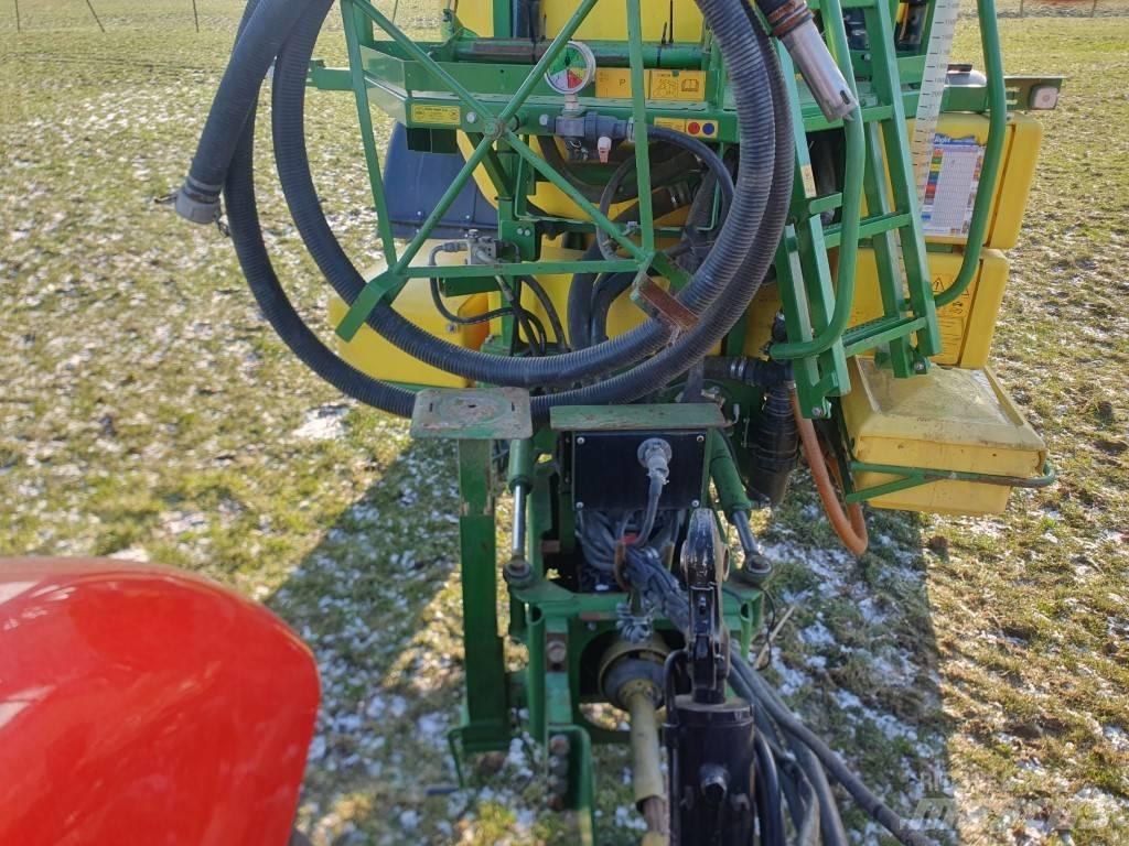 John Deere 840 Pulvérisateurs traînés
