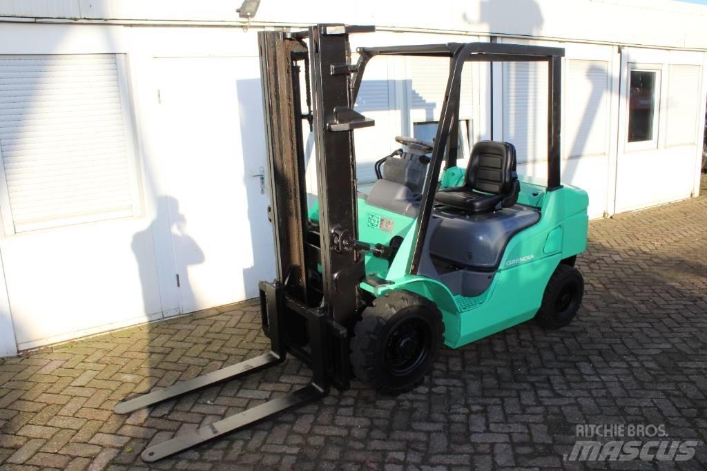 Mitsubishi FD25N Chariots diesel