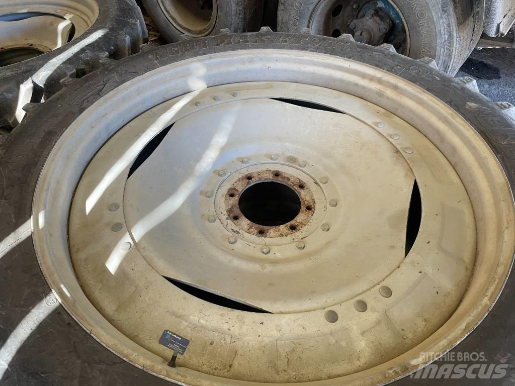 Radodlingshjul BKT Autres équipements pour tracteur