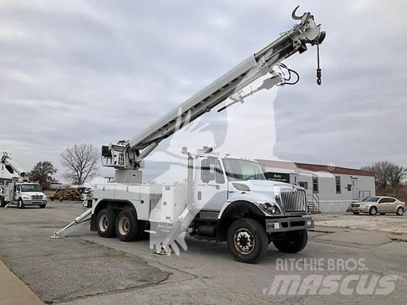 Altec D3060BTR Camion nacelle