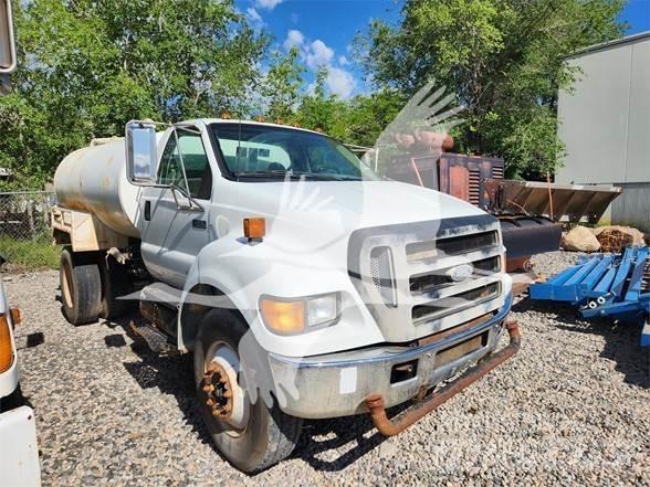 Ford F650 SD Motrici cisterna