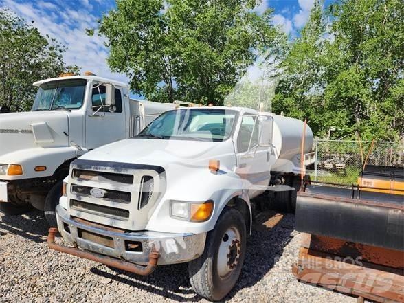 Ford F650 SD Motrici cisterna