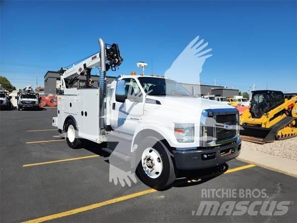 Ford F750 SD Construction - Autres