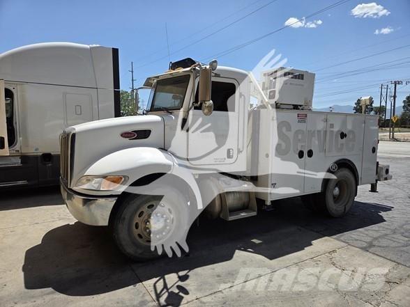 Peterbilt 335 Construction - Autres