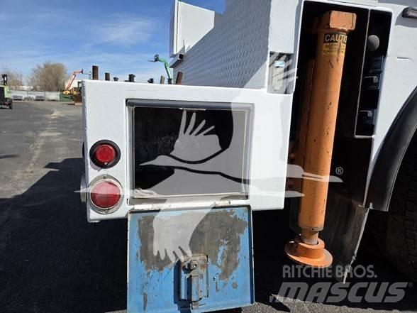 Peterbilt 337 Construction - Autres