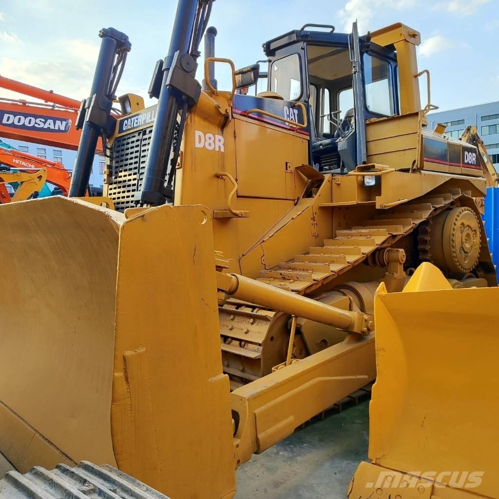 CAT D 8 R Bouteurs sur chenilles