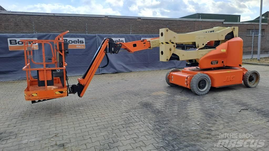JLG E400AJPN Nacelles articulées