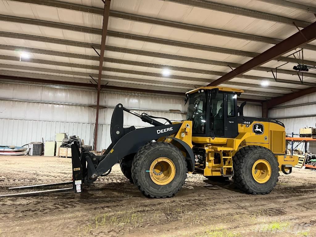 John Deere 644P Chargeuse sur pneus