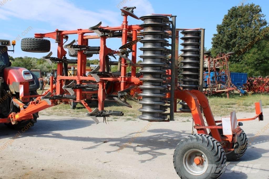Kuhn Cultimer L Déchaumeur, cultivateur