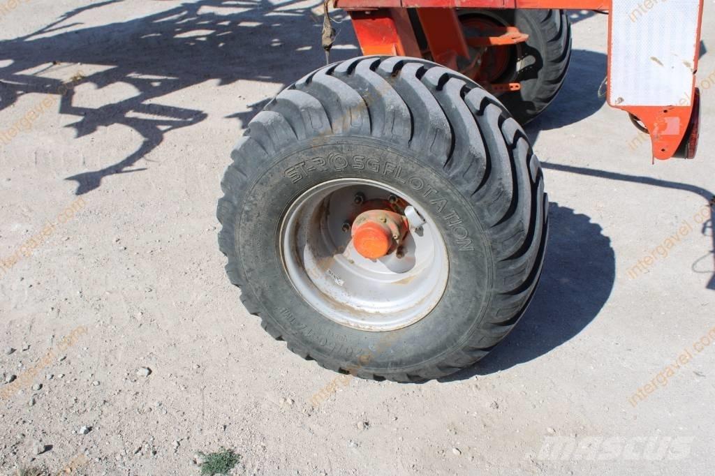 Kuhn Cultimer L Déchaumeur, cultivateur