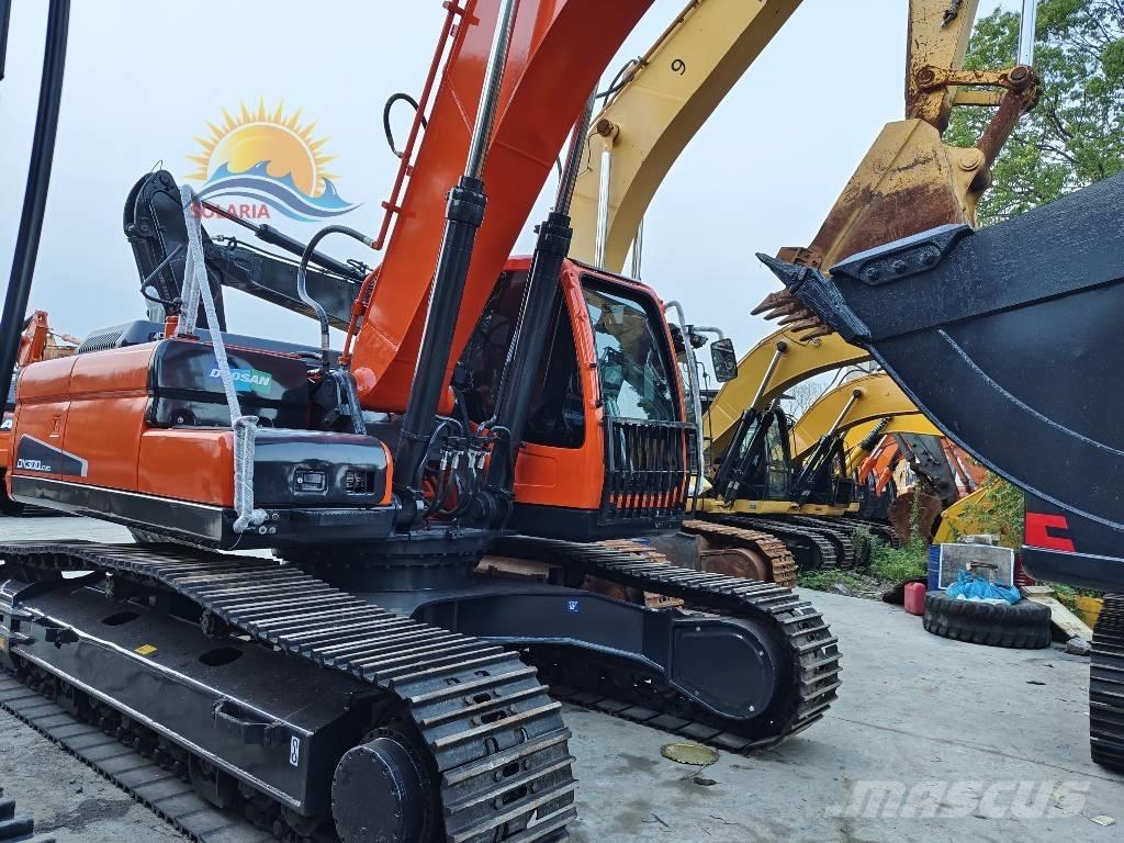 Doosan DX 300 LC Pelle sur chenilles