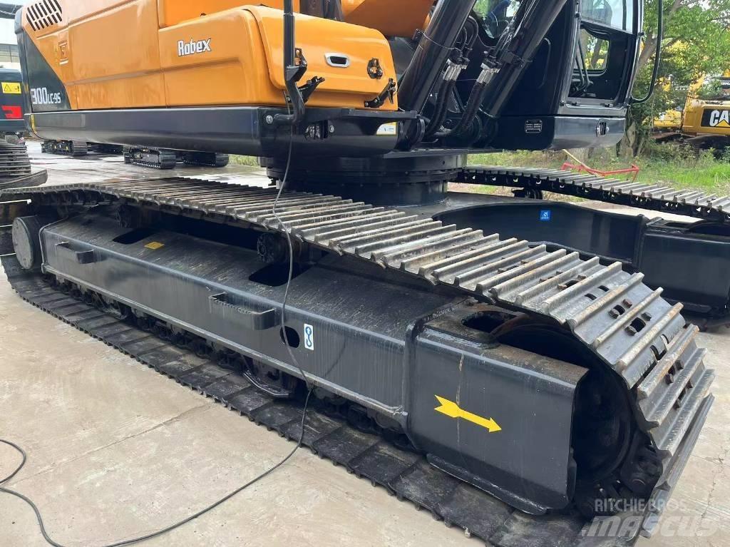 Hyundai R300LC-9S Pelle sur chenilles