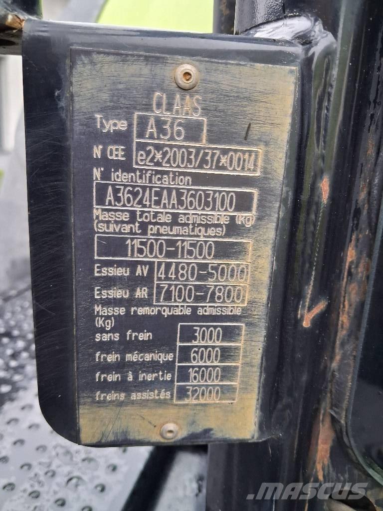 CLAAS Arion 640 Tracteur