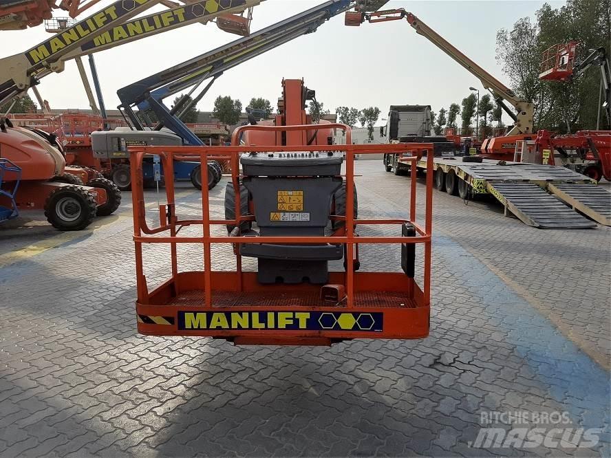 JLG 800AJ Nacelles articulées