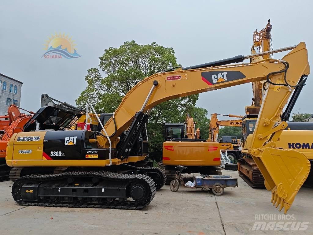 CAT 330 D2L Pelle sur chenilles