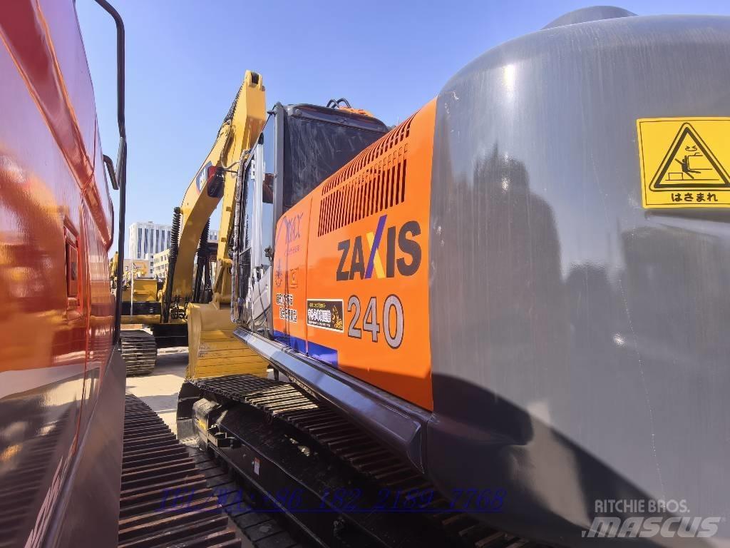 Hitachi ZX 240-3 Pelle sur chenilles