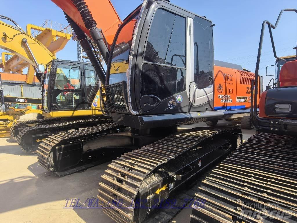 Hitachi ZX 240-3 Pelle sur chenilles