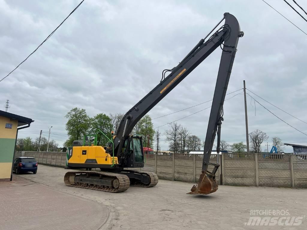 Volvo EC220EL LONG Pelle sur chenilles