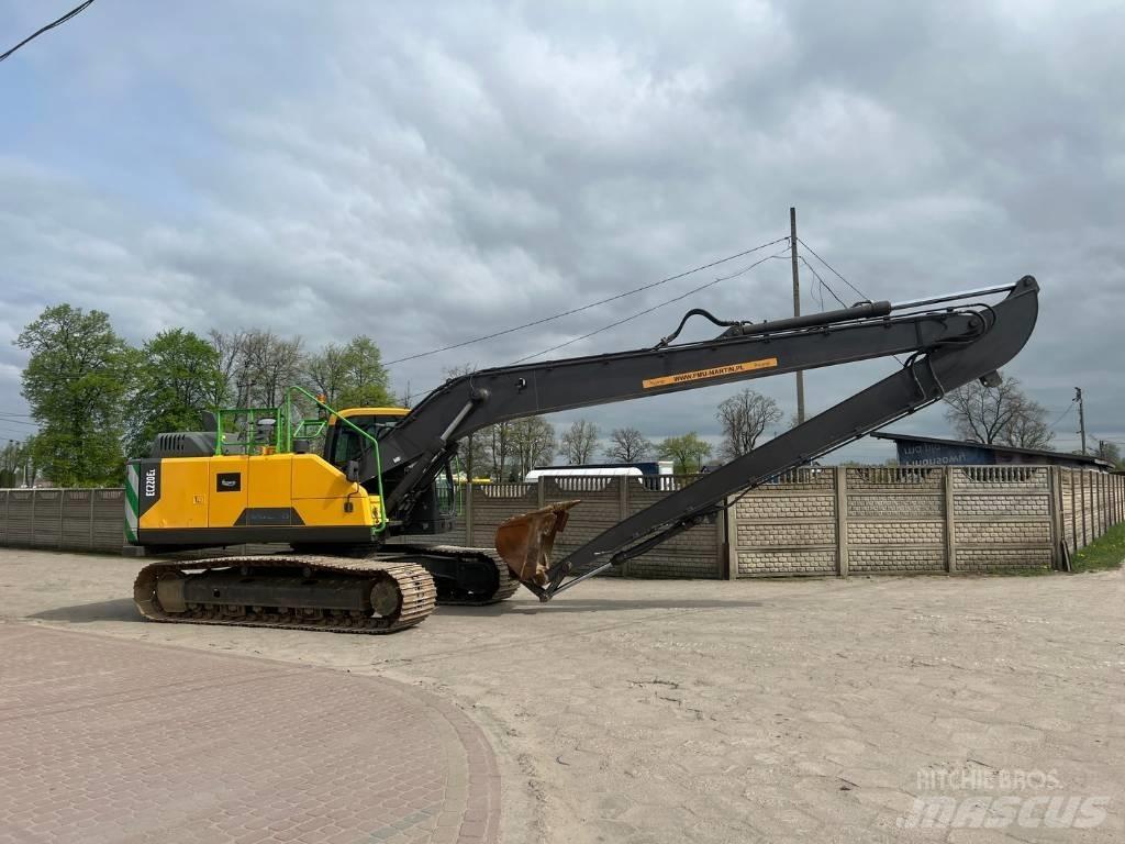 Volvo EC220EL LONG Pelle sur chenilles