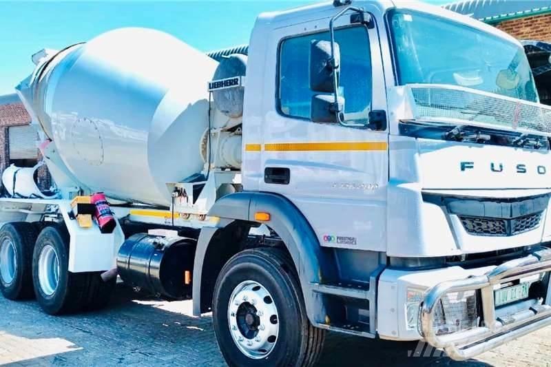 Fuso FJ 26-280 Autre camion