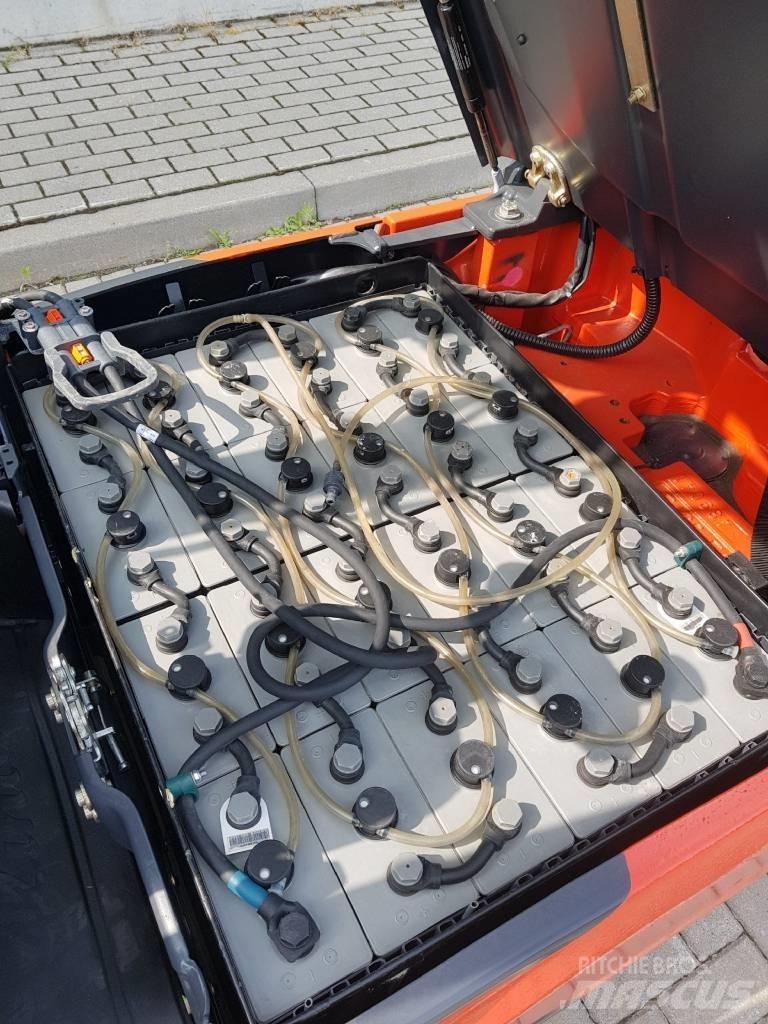 Linde E18 Chariots élévateurs électriques