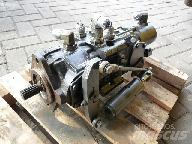 Thomas LE 130 CE Hydraulique